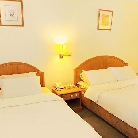 Borneo Hotel Kuching Kültér fotó